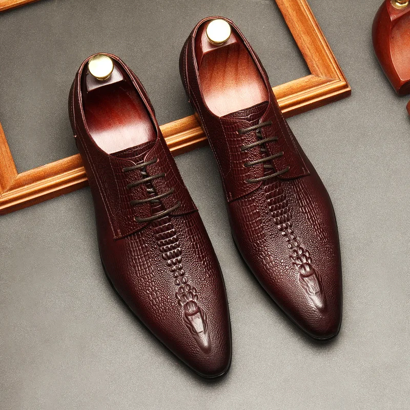

Wholesale pointed Leather Men's shoes crocodile fashion leisure business shoes