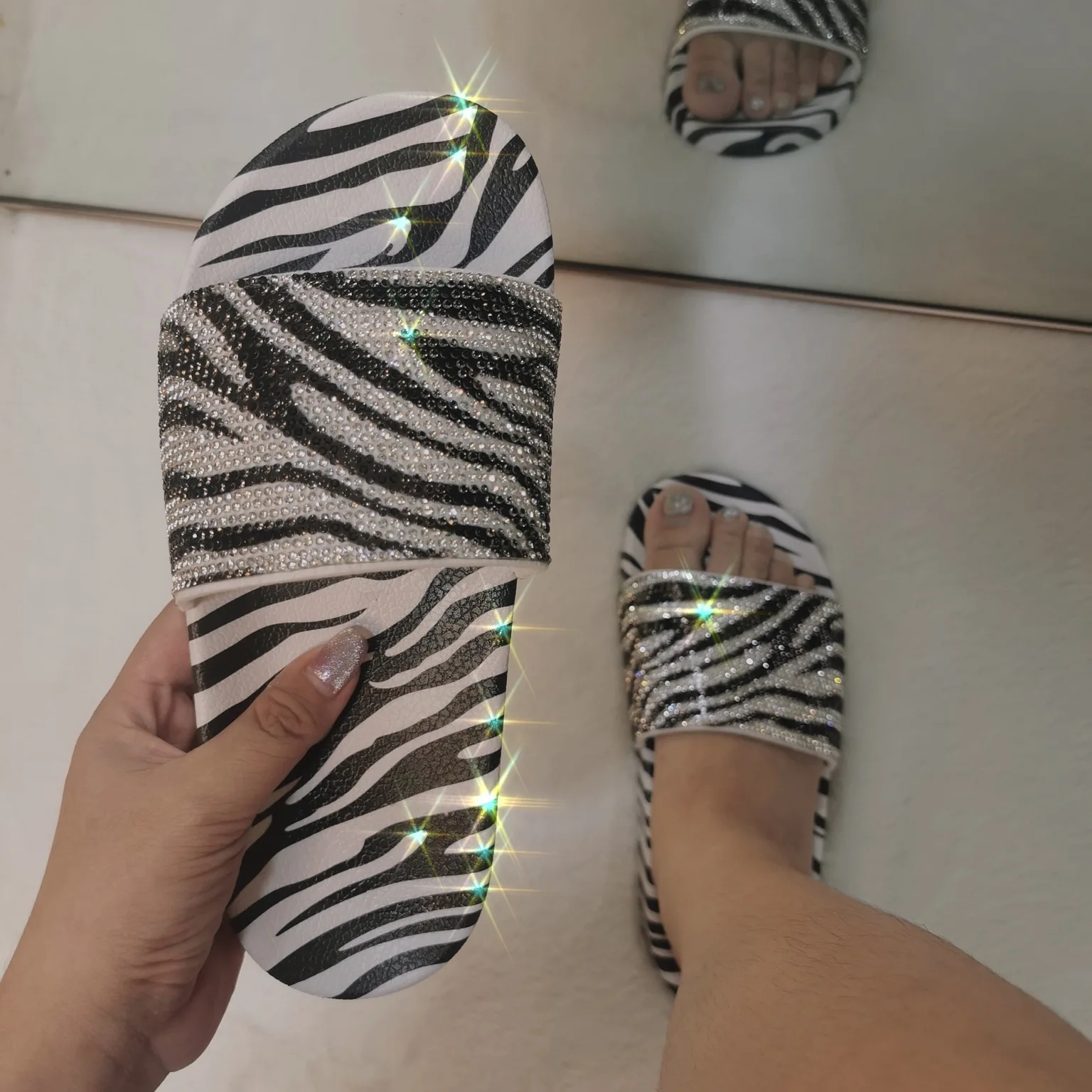 

summer fashion animal pattern flat cheap diamond outdoors women beach platform new 2020 ladies home slides, Zebra pattern,snake pattern