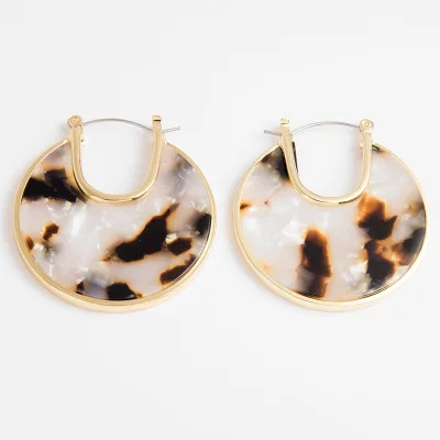 

2020 Hot Selling 5 Colors Acrylic Resin Circle Huggie Earrings