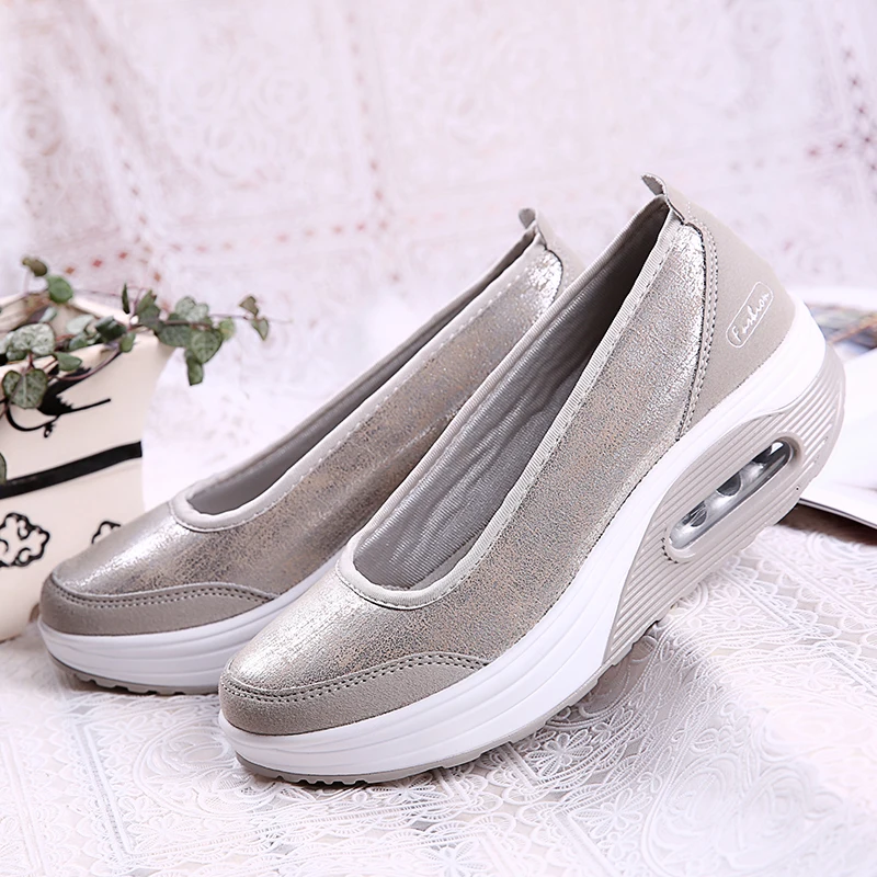 

Autumn Air Cushion Thick Bottom Shallow Mouth Rocking PU Casual Sneakers Height Increase Women Swing Wedges Platform Shoes