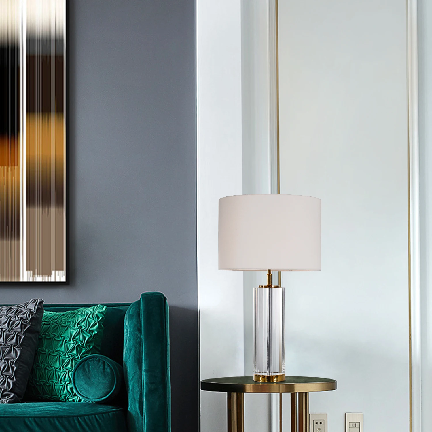Newest High End Design Gold Metal Crystal Column Table Lamp For Restaurant Villa Home Bedroom