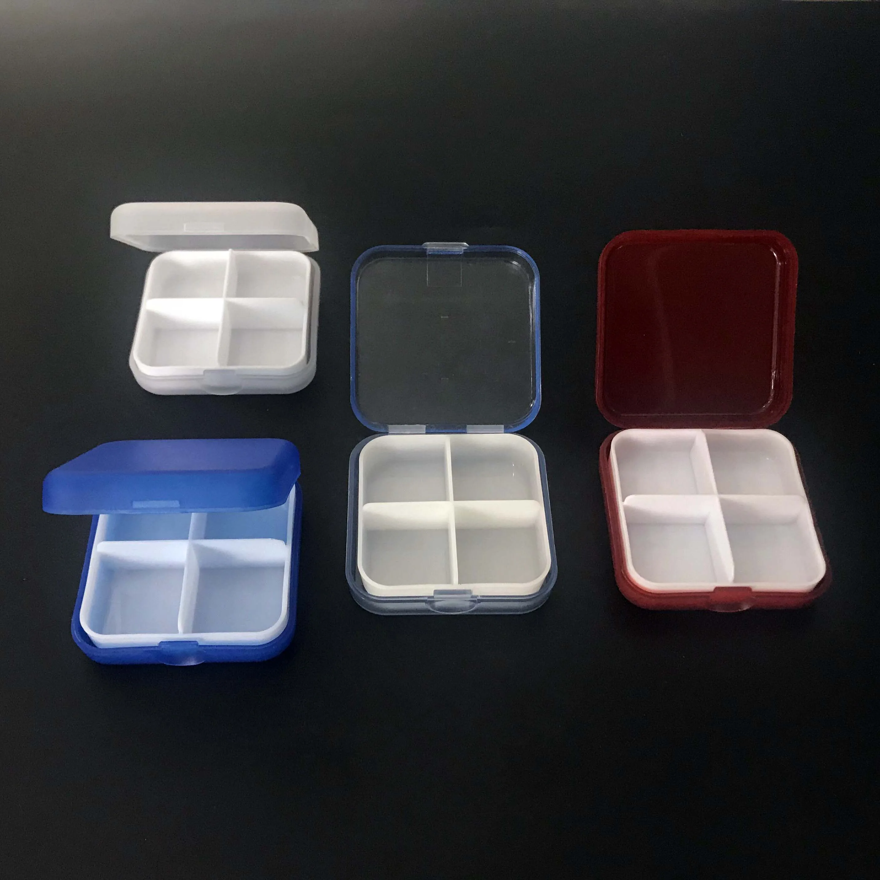 Portable Pill Storage Cases With 4 Compartments One Day Plastic Pill Box supplier