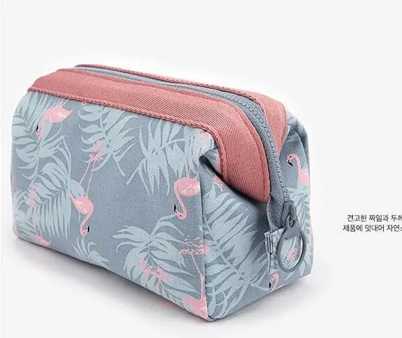 

Yaeshii Custom Women Cosmetic Bag Multifunction Travel Organizer Pu Leather Cosmetic Makeup Bags Private Label