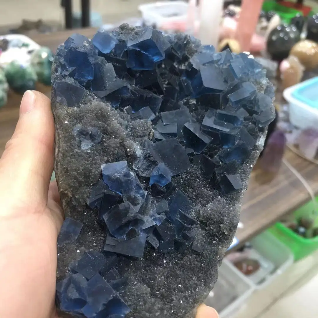 批发天然原石石英晶簇蓝萤石矿物标本用于治疗