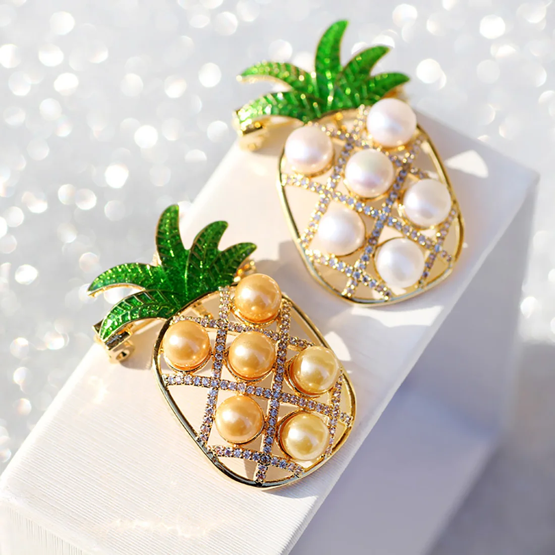 

2021 Fashion Jewelry Korean Freshwater Pearl Fruit Pineapple 24K Real Gold Channel Brooches Pin For Women