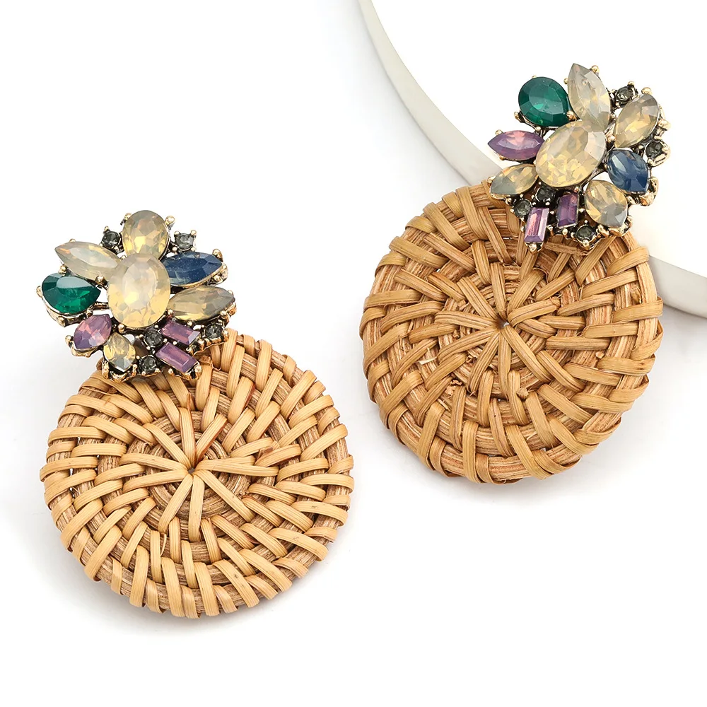 

Amazon Ebay Hotsale Antique Gold Disc Rattan Weave Earrings Colored Crystal Rhinestone Pendant Earrings For Women