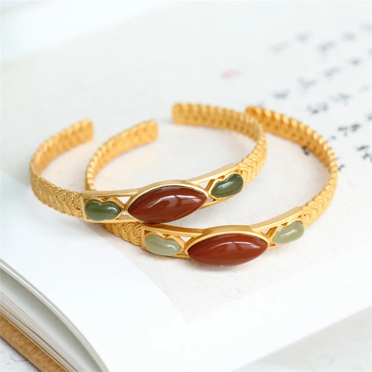 

Personalized retro opening bracelet S925 sterling silver gold-plated inlaid south red agate jade bracelet for women AP2