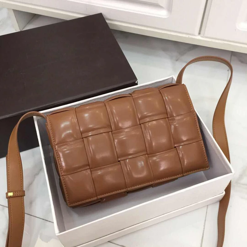 

Famous brands luxury designer BBVV handbags, Picture style