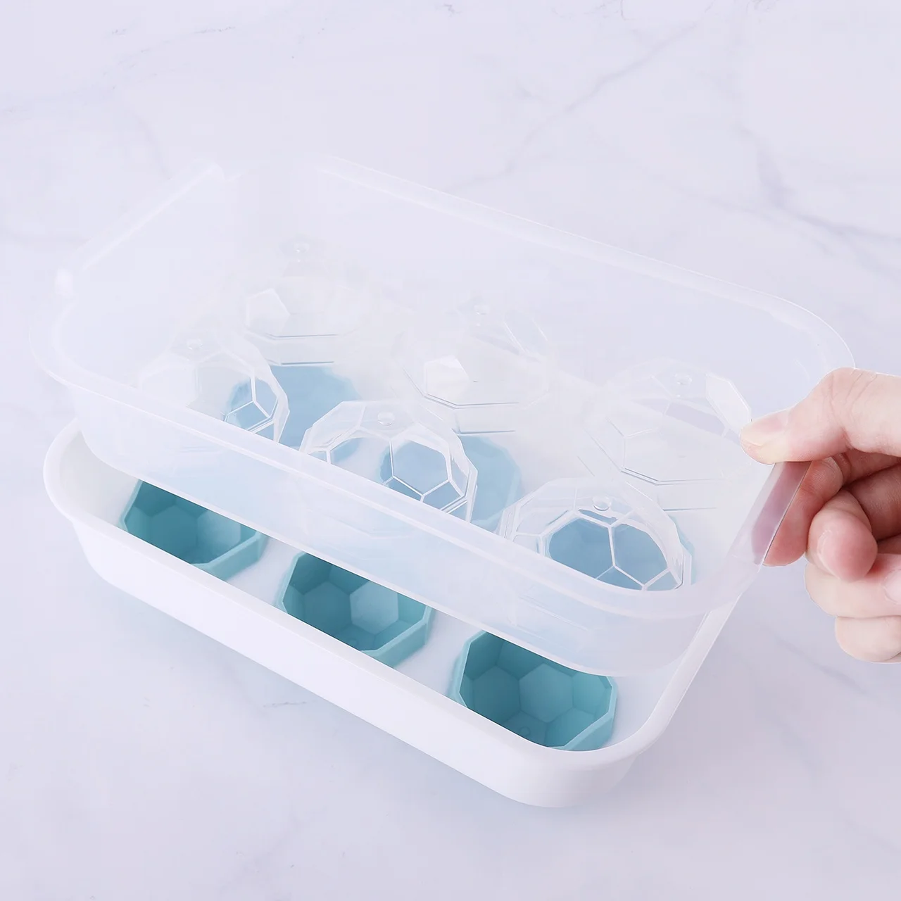 

Haixin Reusable BPA Free Silicone ball mold ice cream maker for whisky, Stackable Ice Cube Trays with lids