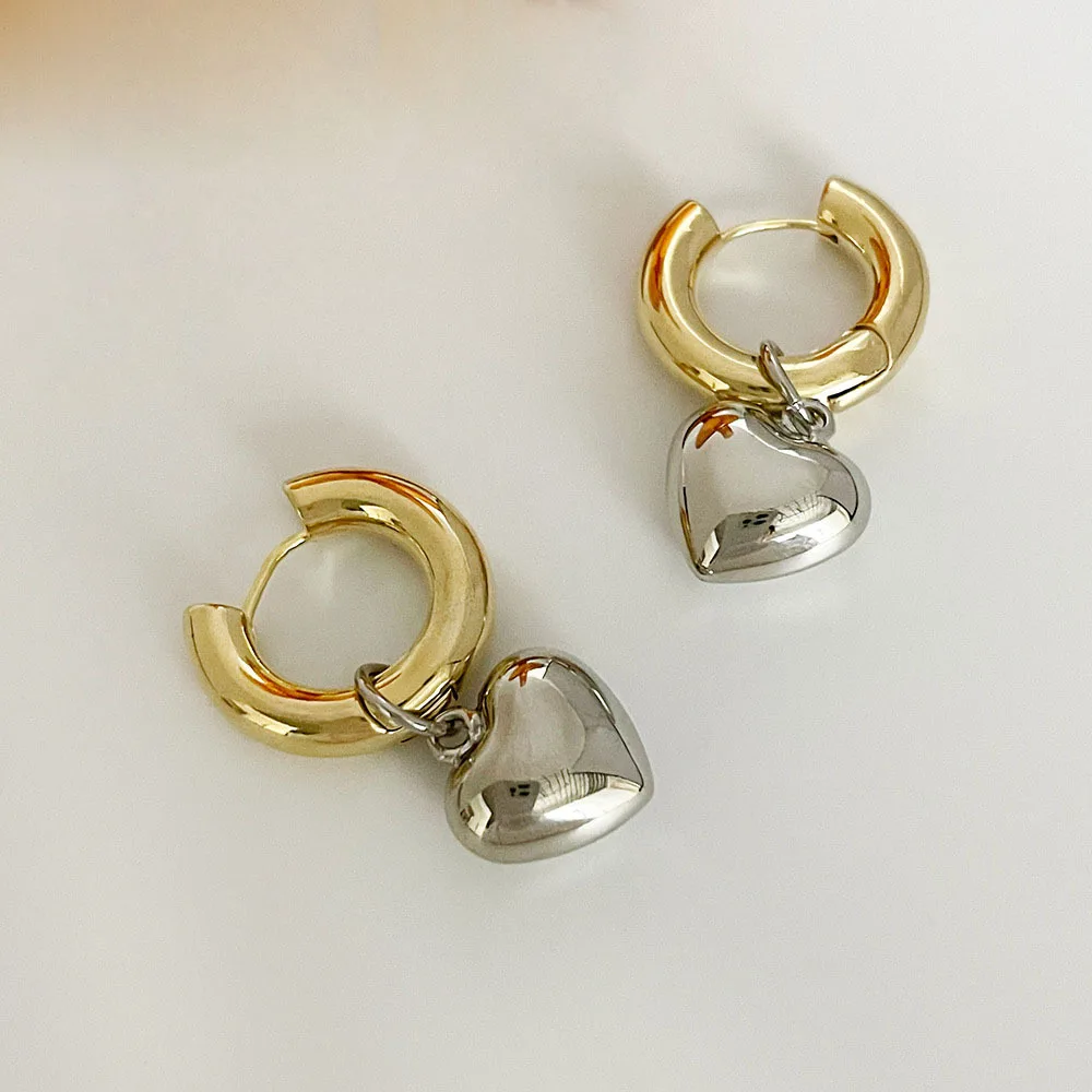 Stainless Steel Two Tone Chunky Hoop Love Heart Earrings Hollow Chubby Heart Solid Hoop Earrings Charms Vintage Fashion Jewelry