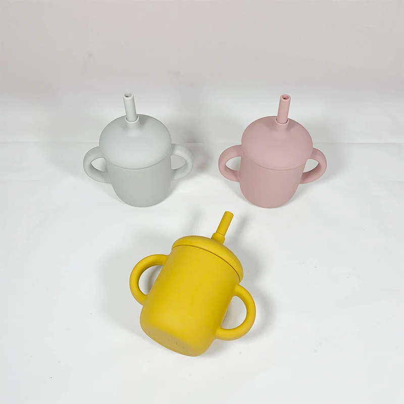 

The fine quality water cup baby cup silicone sippy training cup for children