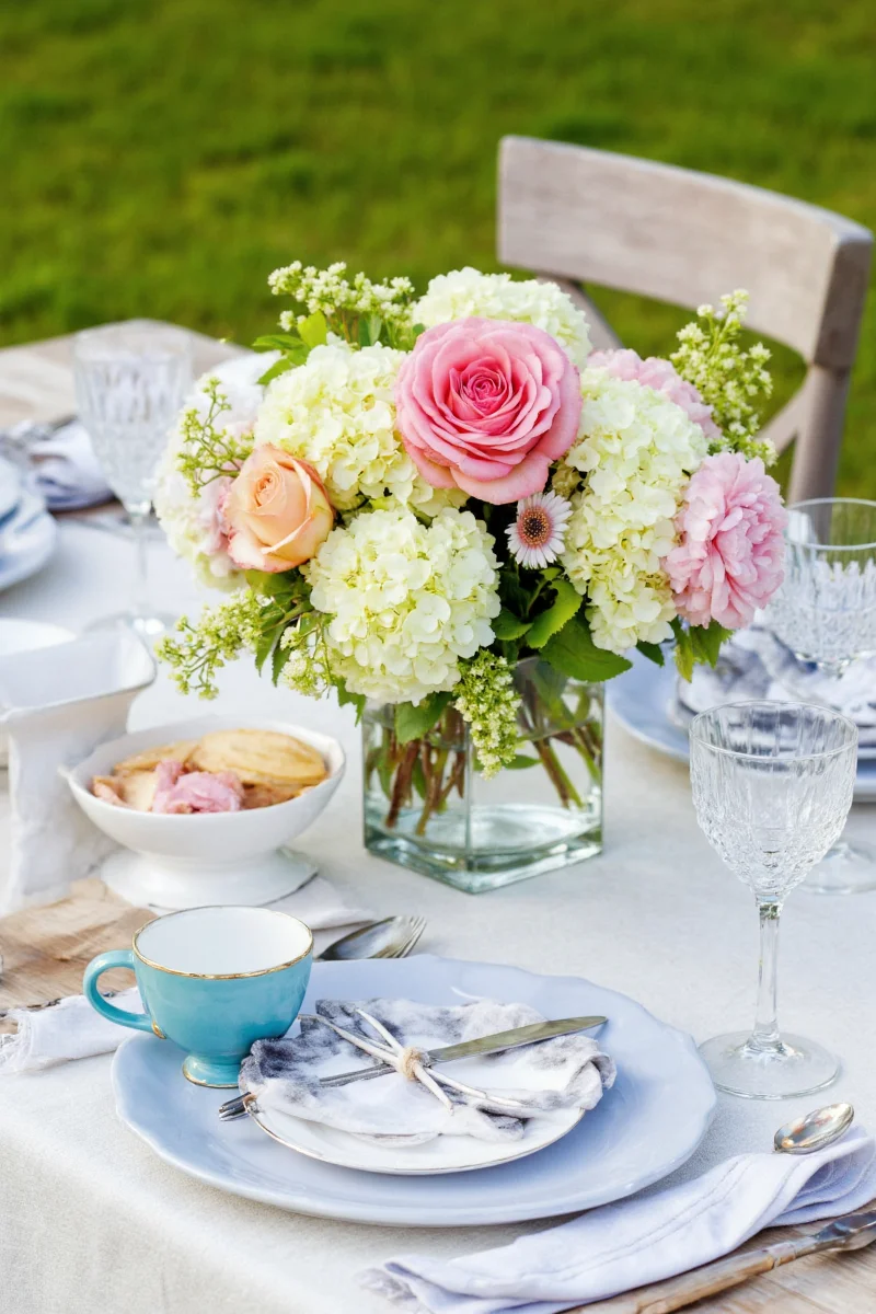 10 summer table decor ideas that ll make your family gatherings pop