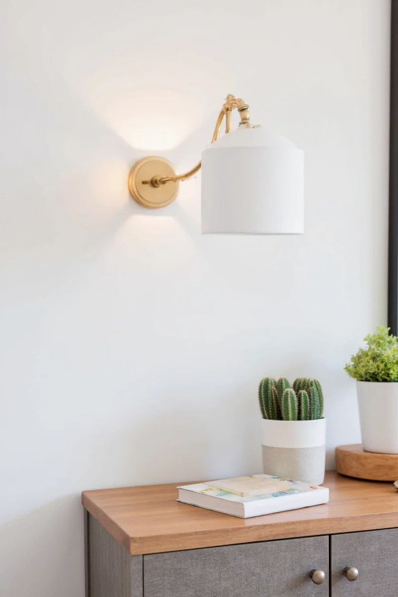 Modern wall sconces in a kids’ bedroom