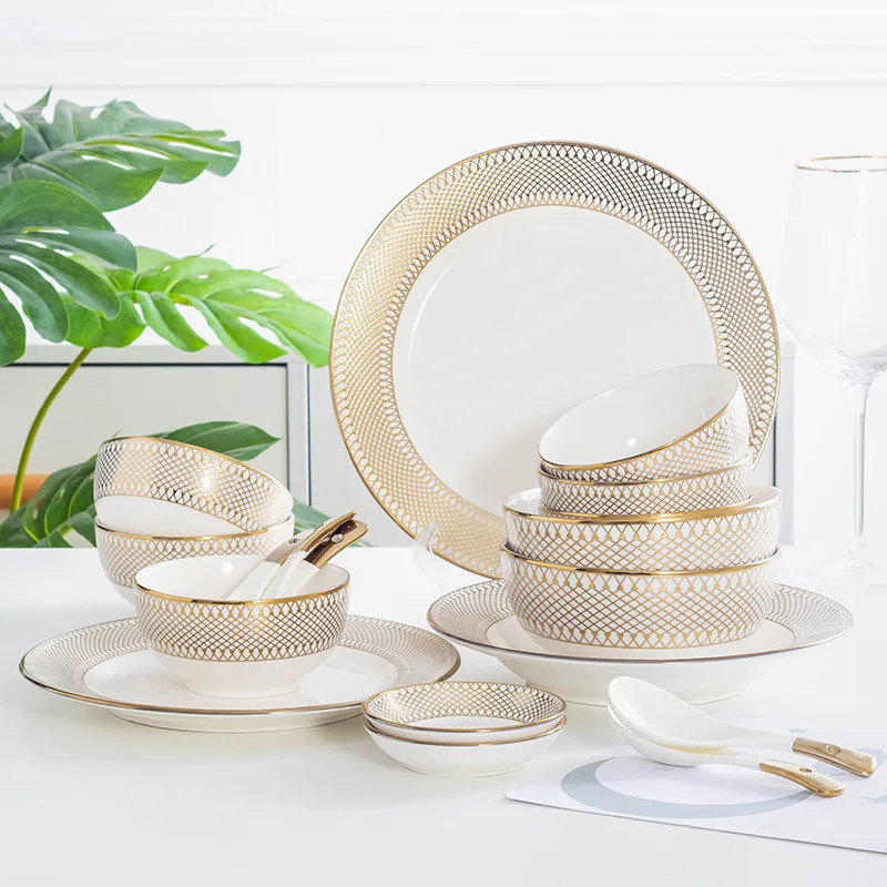 

8pcs set Royal Bone China Dinner Set 4pcs Gold Dinnerware Set Ceramic Gold Plate and Mug, Gold siliver