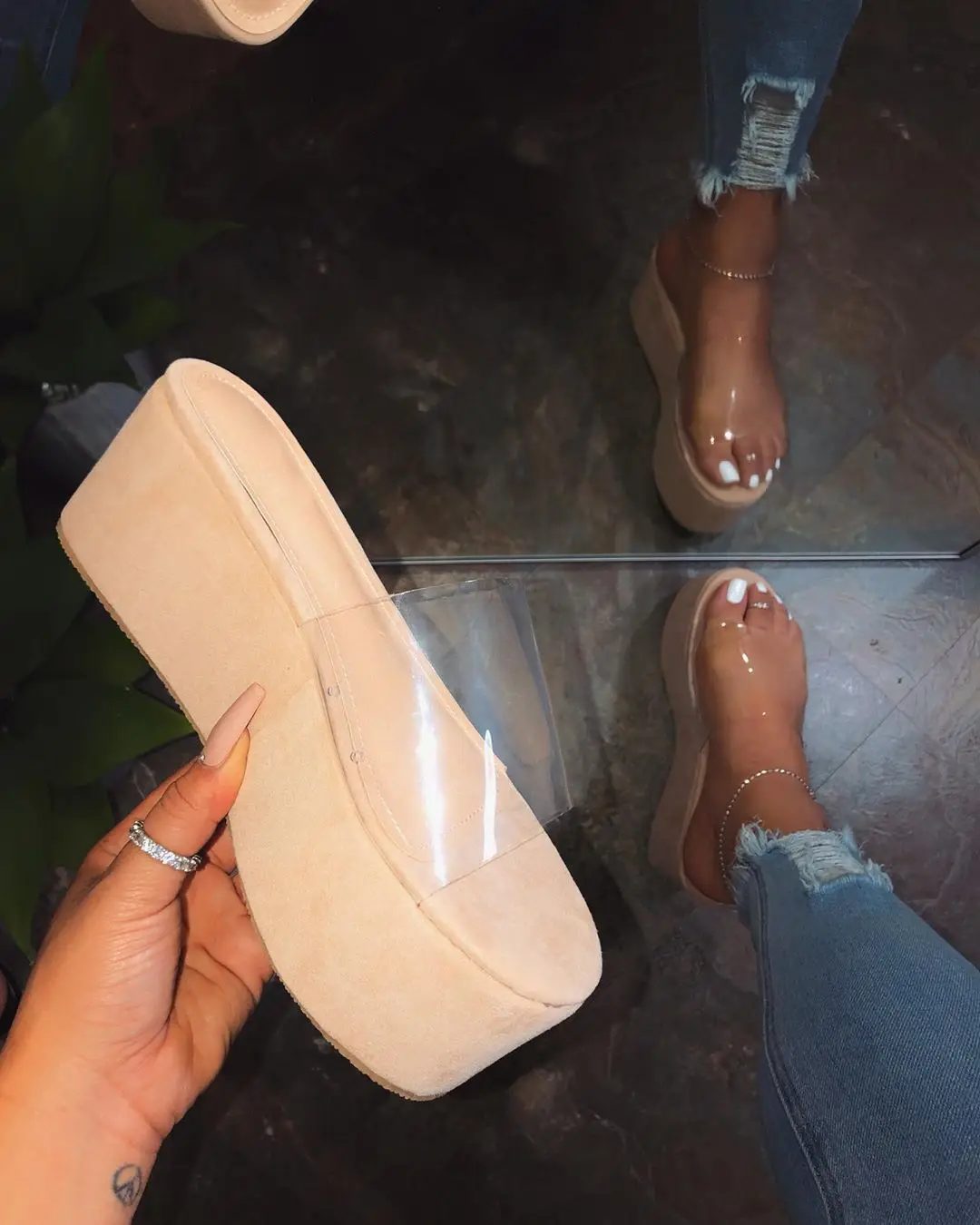 

Fashion Slides Transparent Women's Slippers Popular Casual Shoes Women With Platforms Women's Sandals