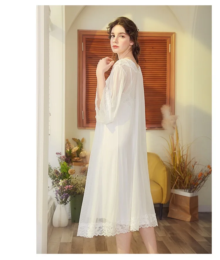 Vintage Cotton Two Pieces Lace Sleepwear Princess Style Robe And ...