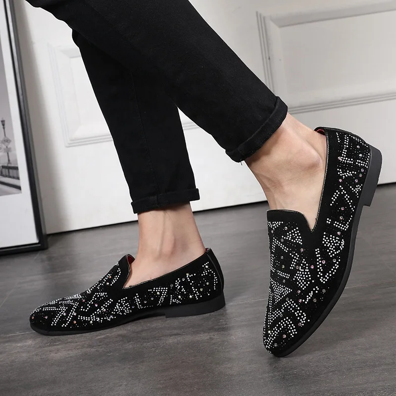 

SS0521 Fashion men designer pointed toe dress shoes 2019 newest casual men sequin loafers, Black