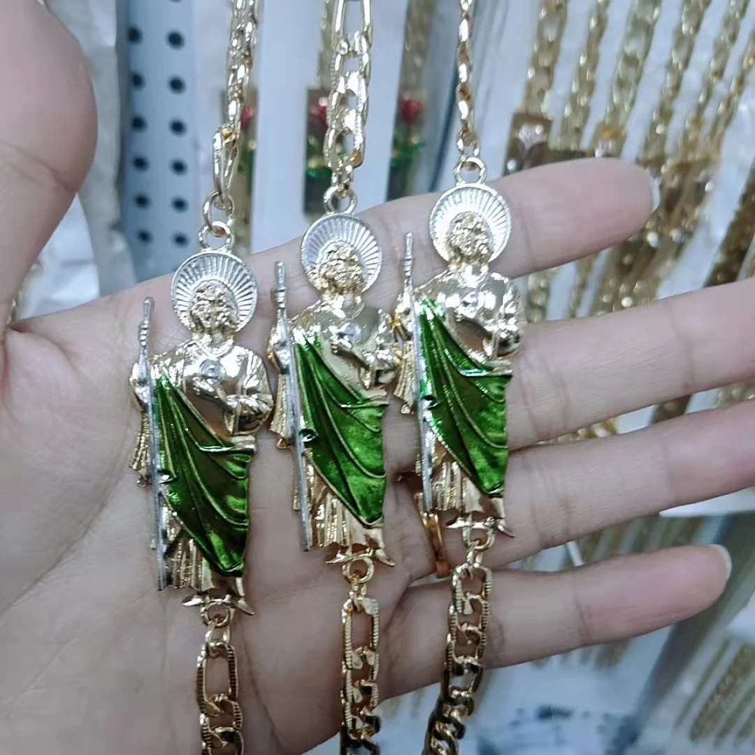 

Religious Platinum Jewelry Men Women Green Pink 14k Oro Laminado San Judas Tadeo Link Bracelet
