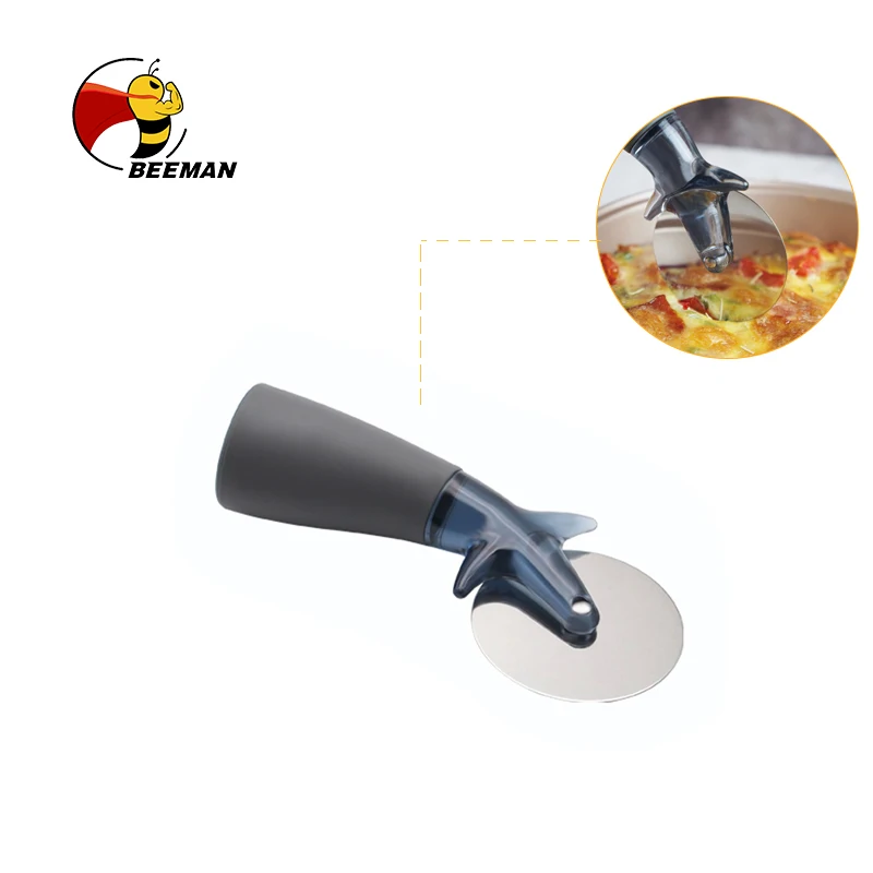 

Beeman Premium Smooth Black Plastic Handles Stainless Steel Custom Roller Pizza Cutter