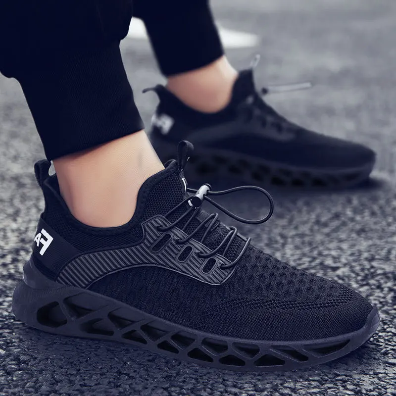

high quality comfortable shoes outdoor sports four seasons work shoes, 2 colors