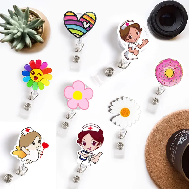 

2021 New Design High Quality Acrylic Retractable Nurse Badge Reel Fashion Daisy Love Heart with button