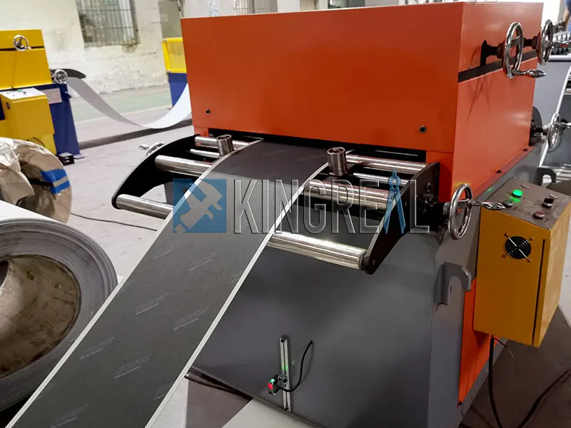 metal ceiling baffles roll forming machine