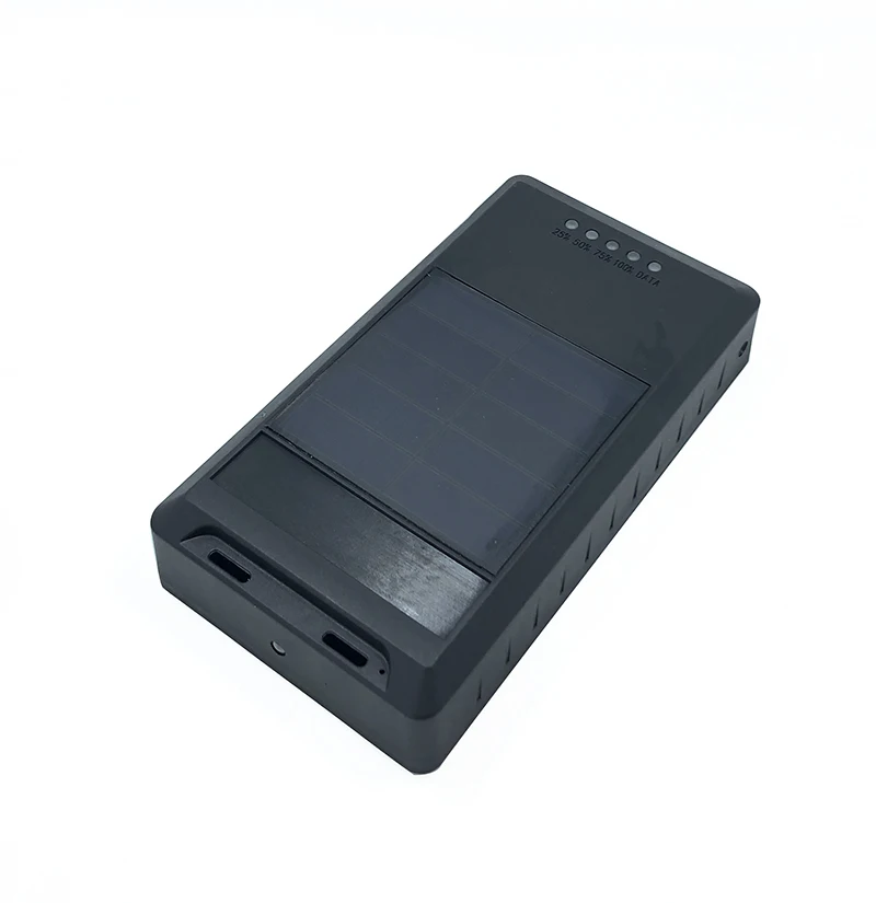 
13000mah large battery IBeacon IP67 waterproof GPS solar tracker system 