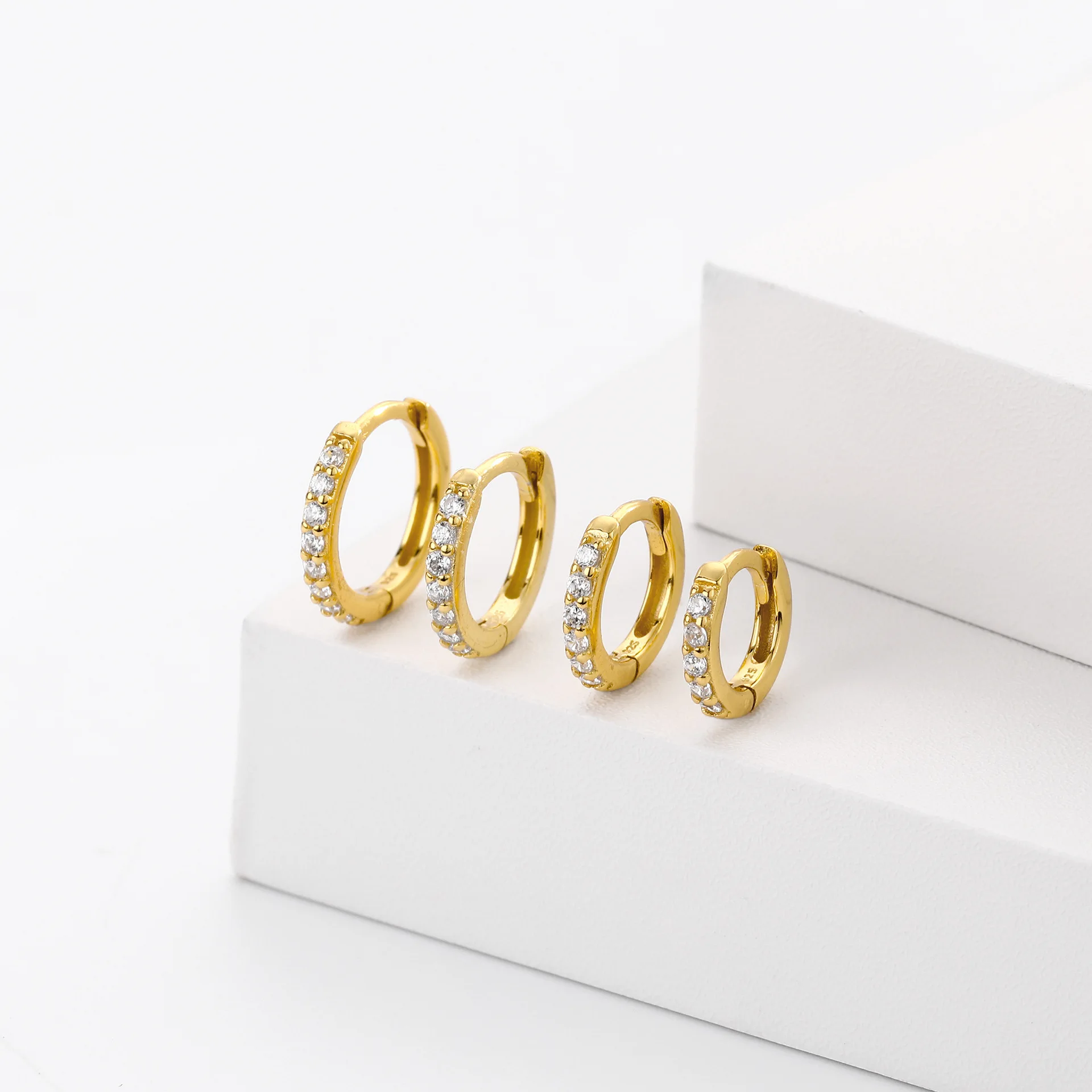 Fashion Jewelry Earrings 925 Sterling Silver Trendy Earrings Different Size Round Full Zircon Gold Plated Hoop Earrings Women