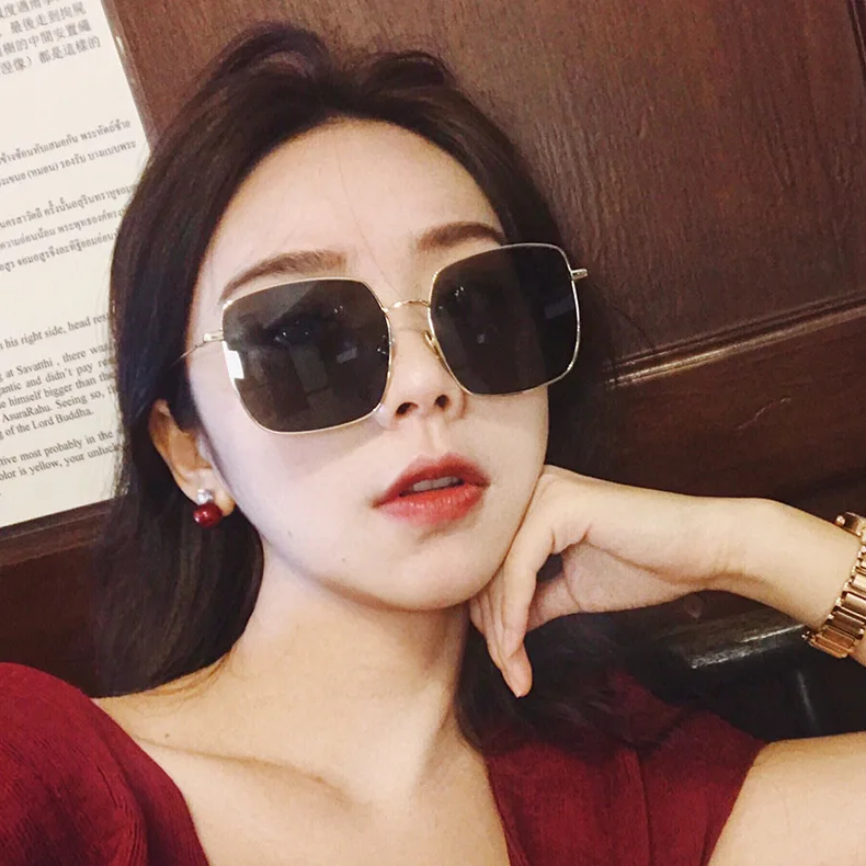 

Latest model TAC Polarized lens sunglasses uv400 custom logo with Metal frame, Custom colors