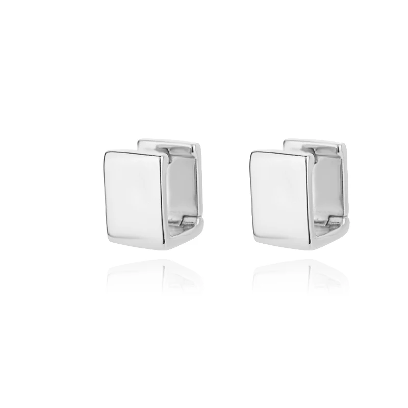 

Wide Square Studs Warring Minimalist Jewelry Dainty Geometric Clip Earring for Women 18K Gold Plated Chunky Hoop Earrings