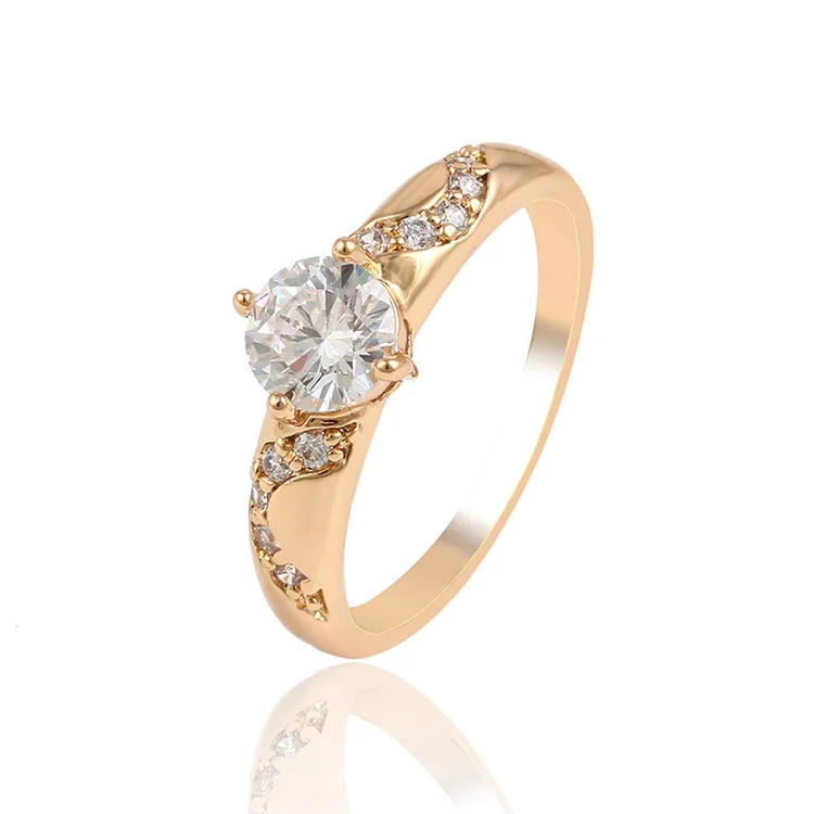 

Simple Luxury 18k Gold Plated Ring Big Diamond Engagement Zircon Wedding Rings Jewelry for Women