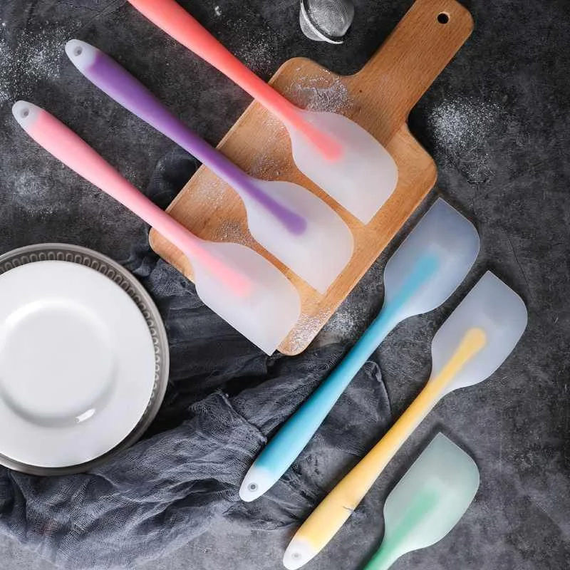 

Heat Resistant Premium Baking tools Cake New Silicone Spatulas Best for Nonstick Cookware Silicone Kitchen Utensil Spatulas