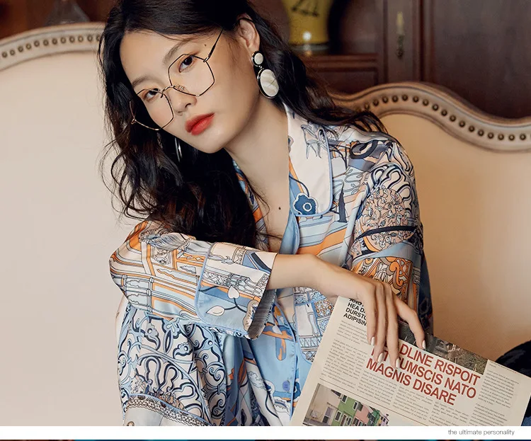 

2022 New Arrival Women Pajama Set Printing Fashion Silk Long Sleeve Pajama Sleepwear Sets, Picture color