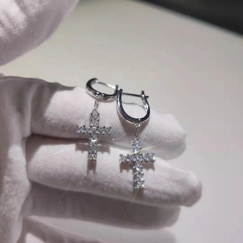 

Hip Hop Micro Paved Cubic Zirconia Bling Ice Out Cross Earring Men Women CZ Earrings Male Fashion Jewelry Drop Shipping