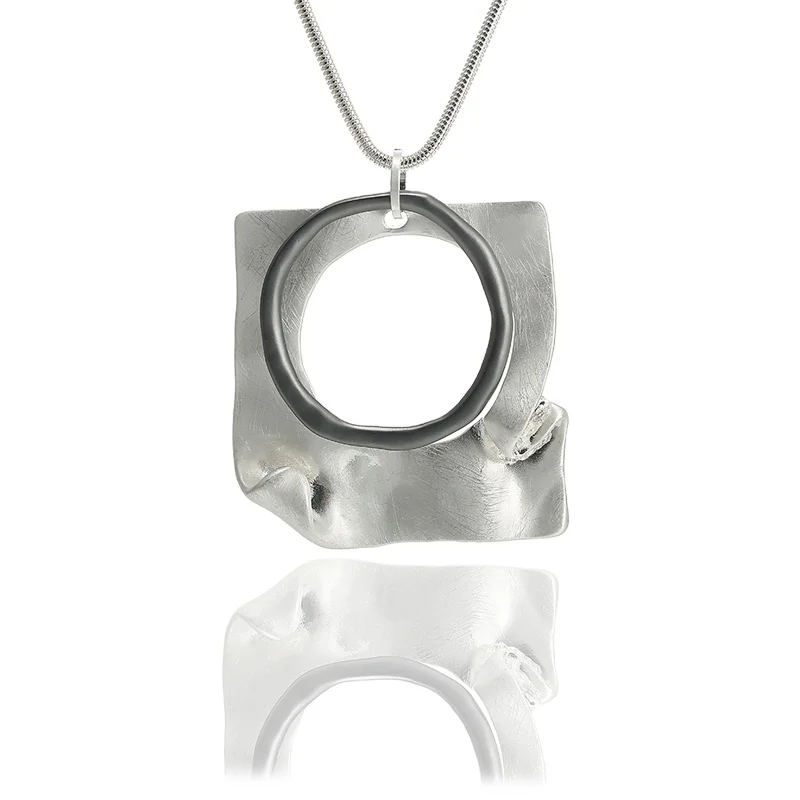 

Fashion Brush Silver Hematite Circle Irregular Square Dangle Women Jewelry Necklace