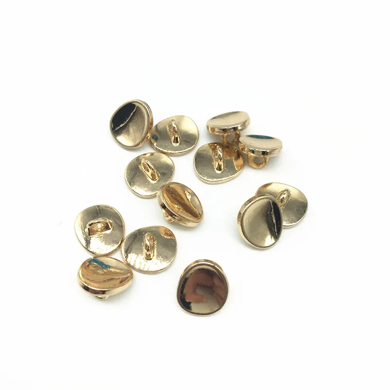 

Wholesale Fashion Quality Jeans With Special Shapes Buttons, Custom color