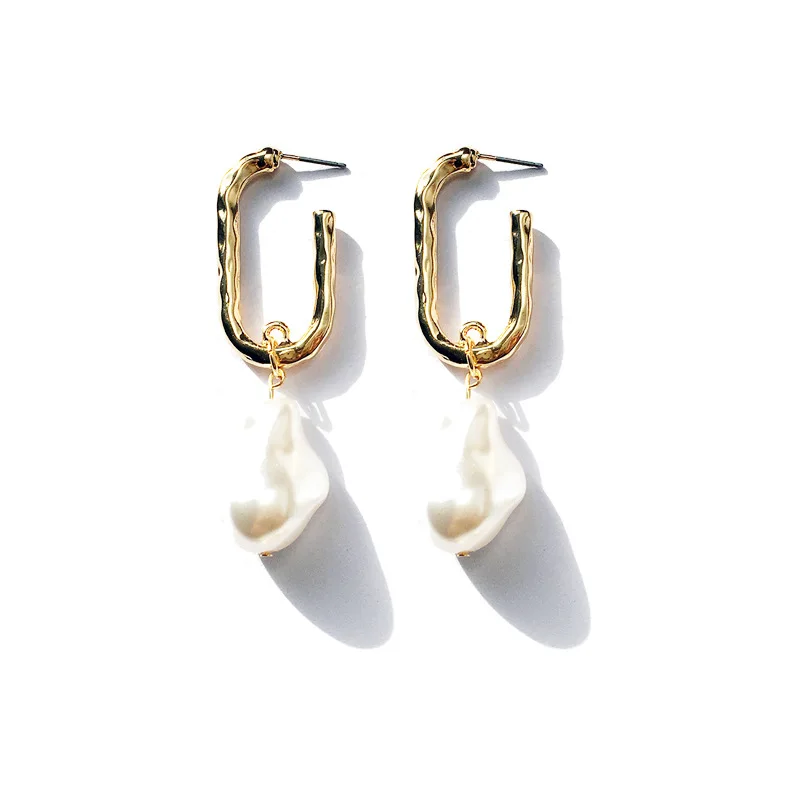 

Korea Metal 18K Gold Plating Geometric Baroque Pearl Drop Earrings Large Circle Irregular Natural Freshwater Pearl Earrings