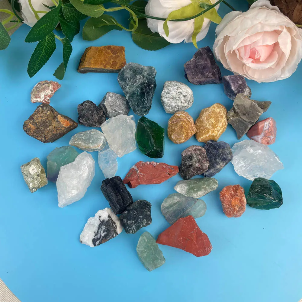 Wholesale Natural Crystal Raw Stones  High Quality Mixed Crystal Rough Stone  for Home Decoration
