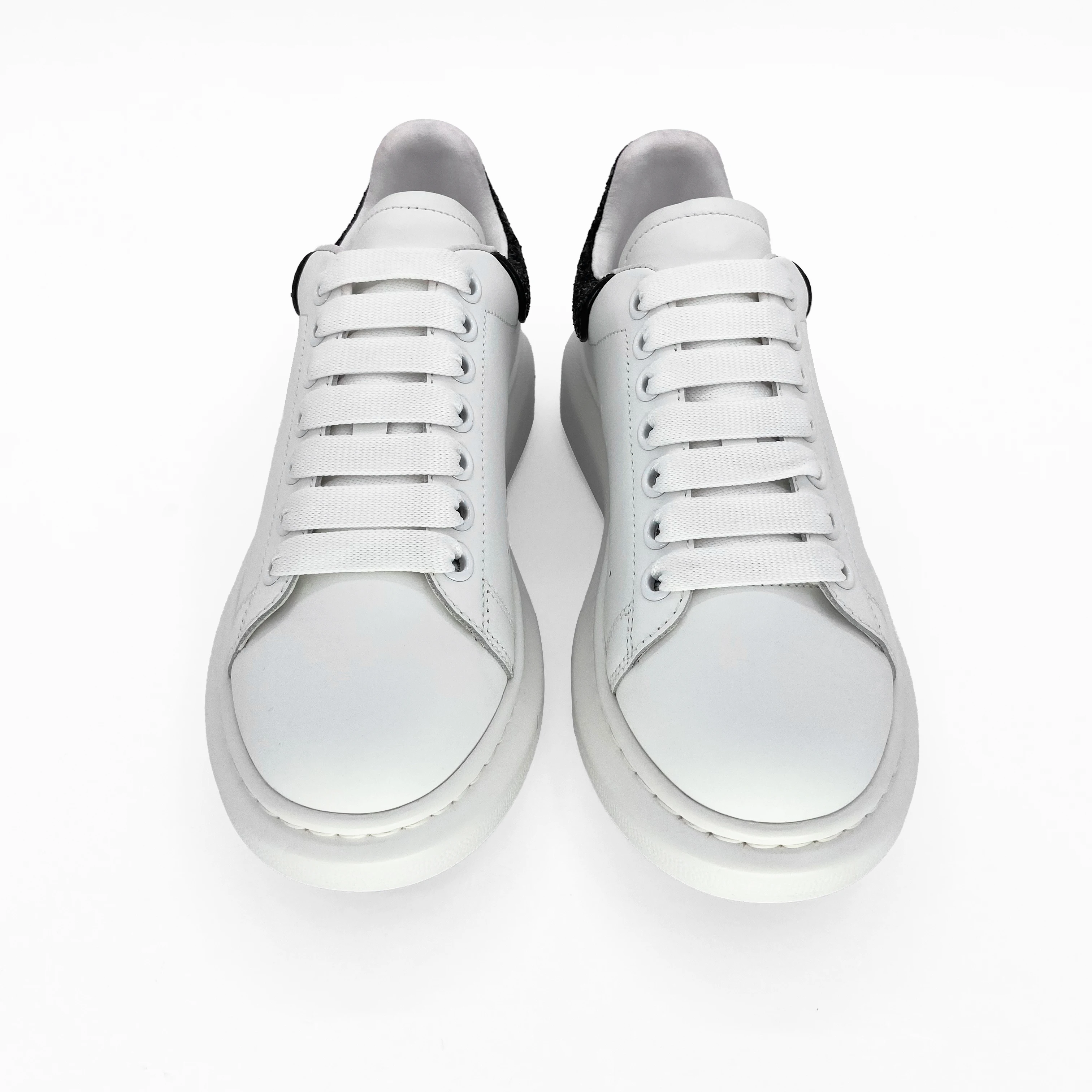 

Hot Selling Mens Casual Shoes Outdoor Rubber Sports Athletic Shoes, White
