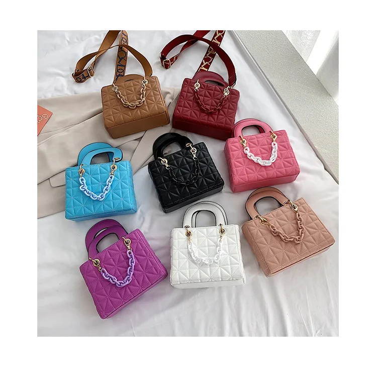 

Vintage Acrylic Chain Shoulder Bags Lady Fashion Quilted Diamond Lattice Crossbody Bag Women Wide Shoulder Strap Letter Handbags