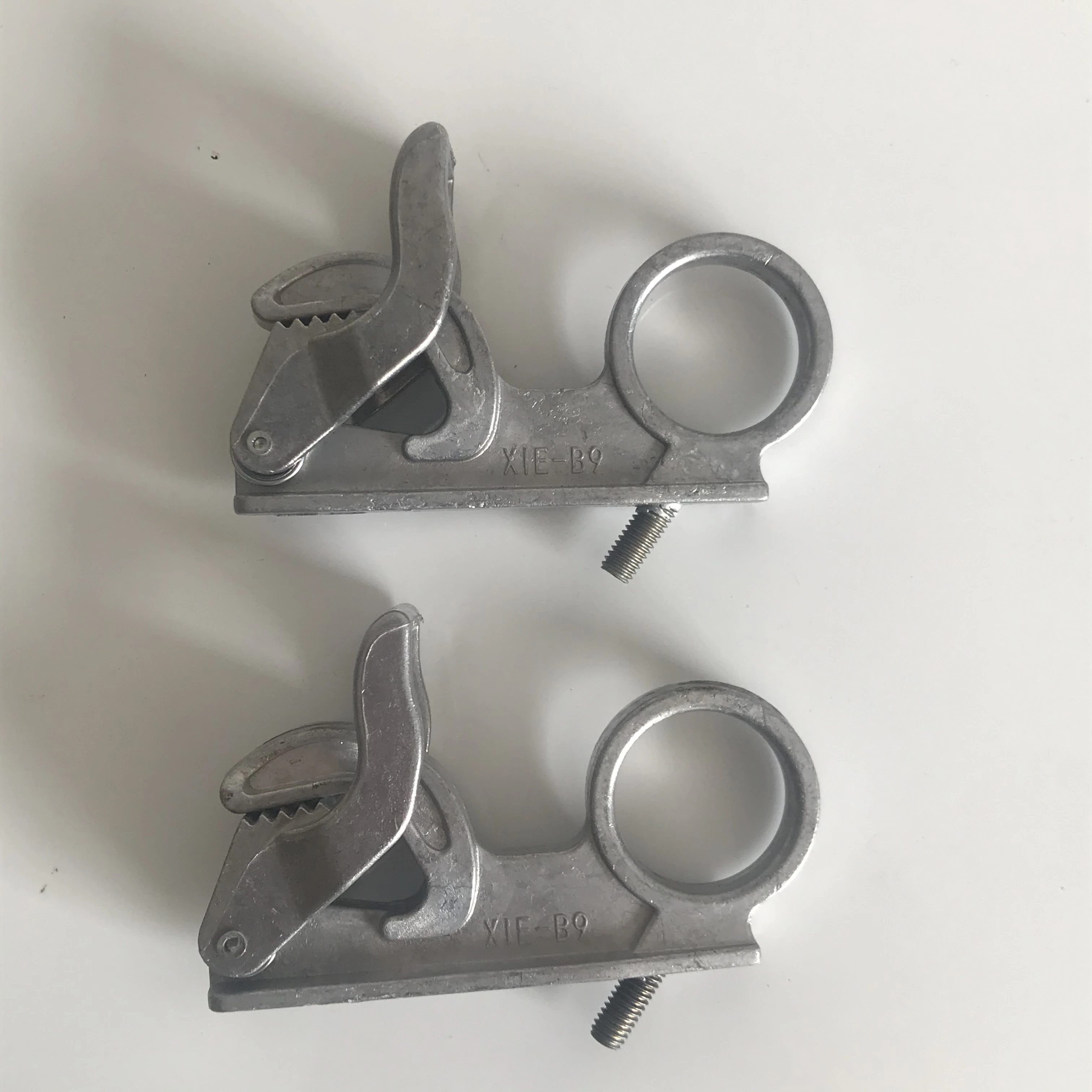 
B9 tannery request toggling machine hanger request spring clips for leather toggling machine toggle tannery clamp 