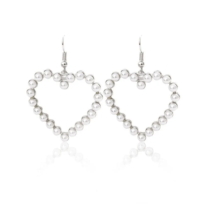 

2021 Korea heart shape fashion cheap earrings jewelry lady elegant silver plated wholesale pearl earrings for women, Picture shows