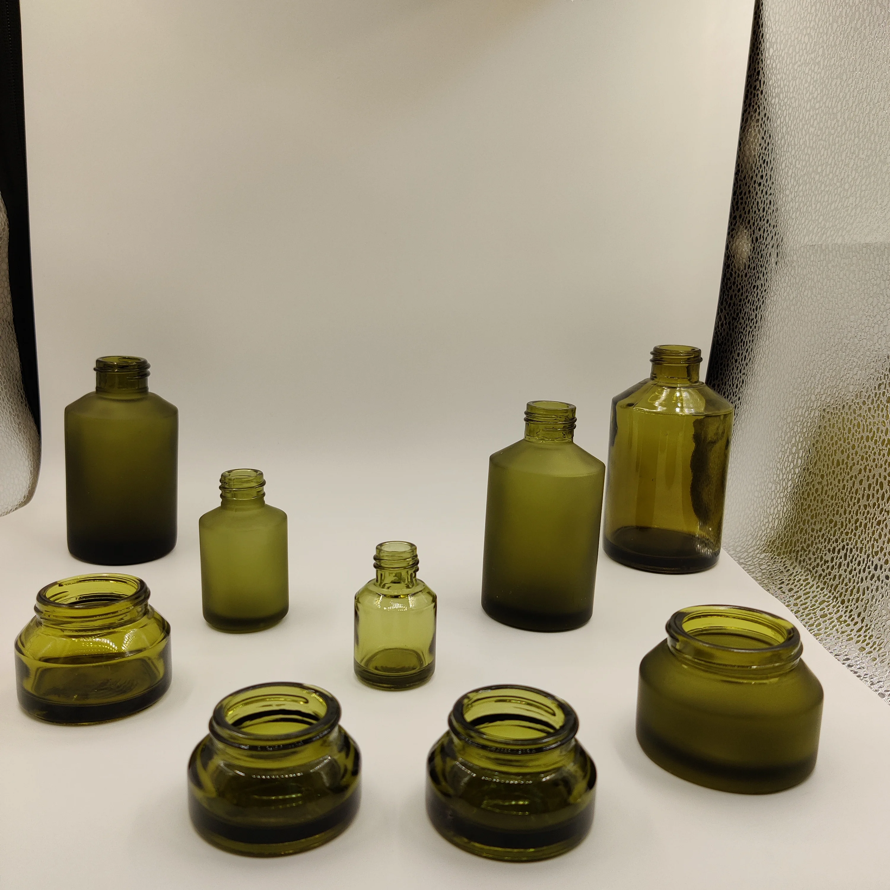 

High Quality Perfume Sale Serum Box Packaging Perfume Body Bottles