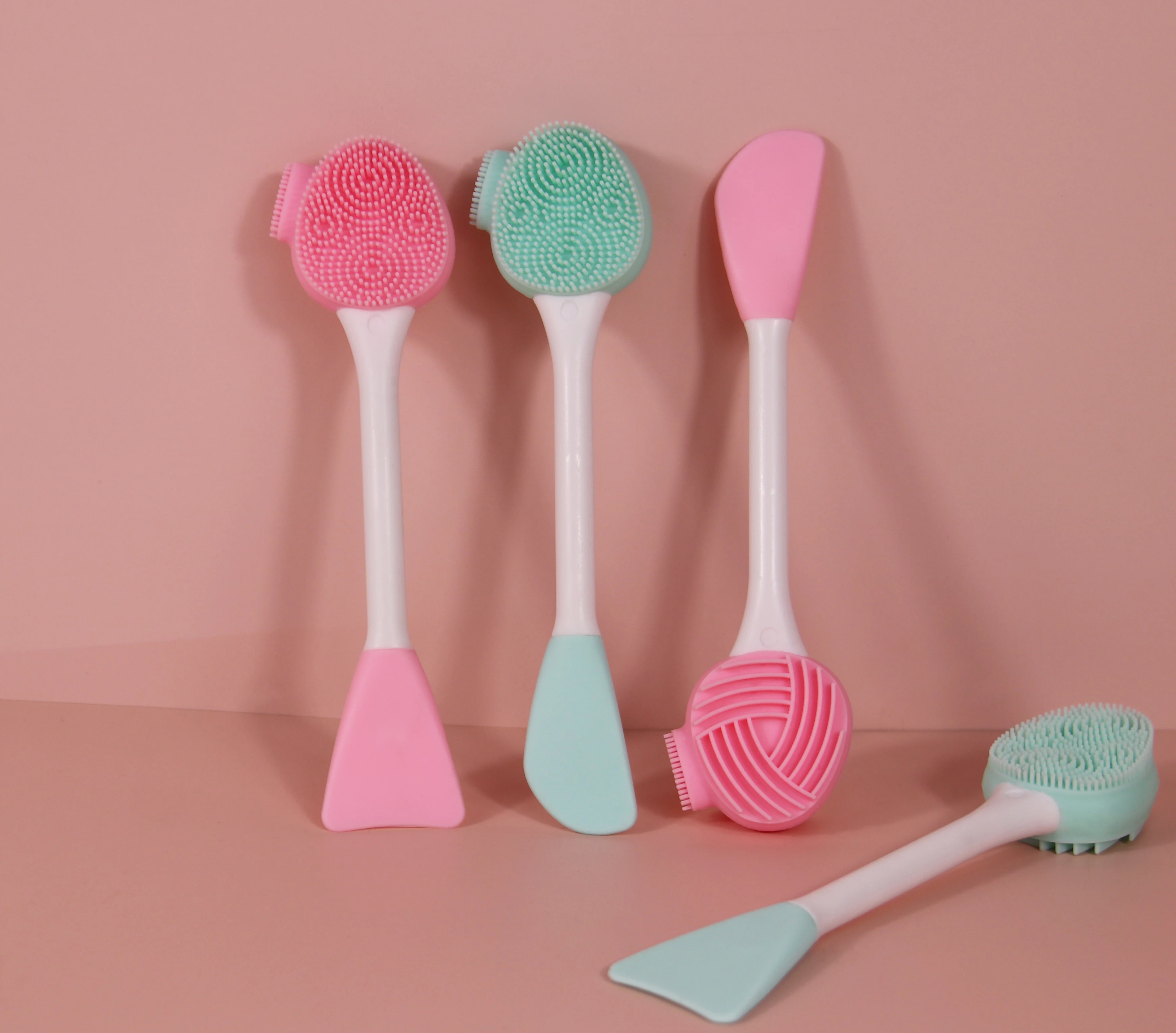 

Best Selling Products 2021 New Arrivals Face Skin Cleaner Massage Face Mask Soft Silicone Facial Cleaning Brush, Mint green/pastel pink/mint green+white/pastel pink+white