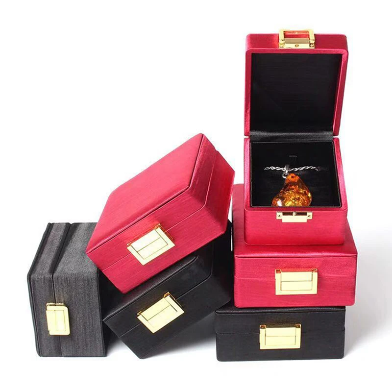 

Star Packaging Manufacturers China Custom Jewel Case Necklace Logo Jewelry Packaging Box