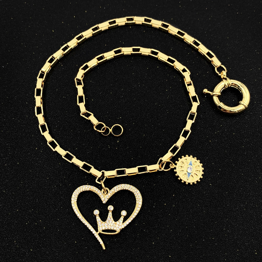 

Personality Girl Gold Plated Choker Chain Jewelry Heart Crown Choker Necklace