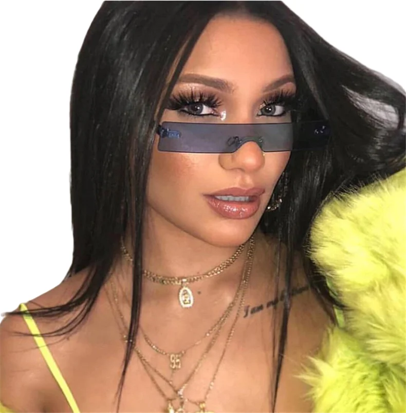 

2021 New Oversize PC Frame with Beauty Temple Design For Women Sunglasses