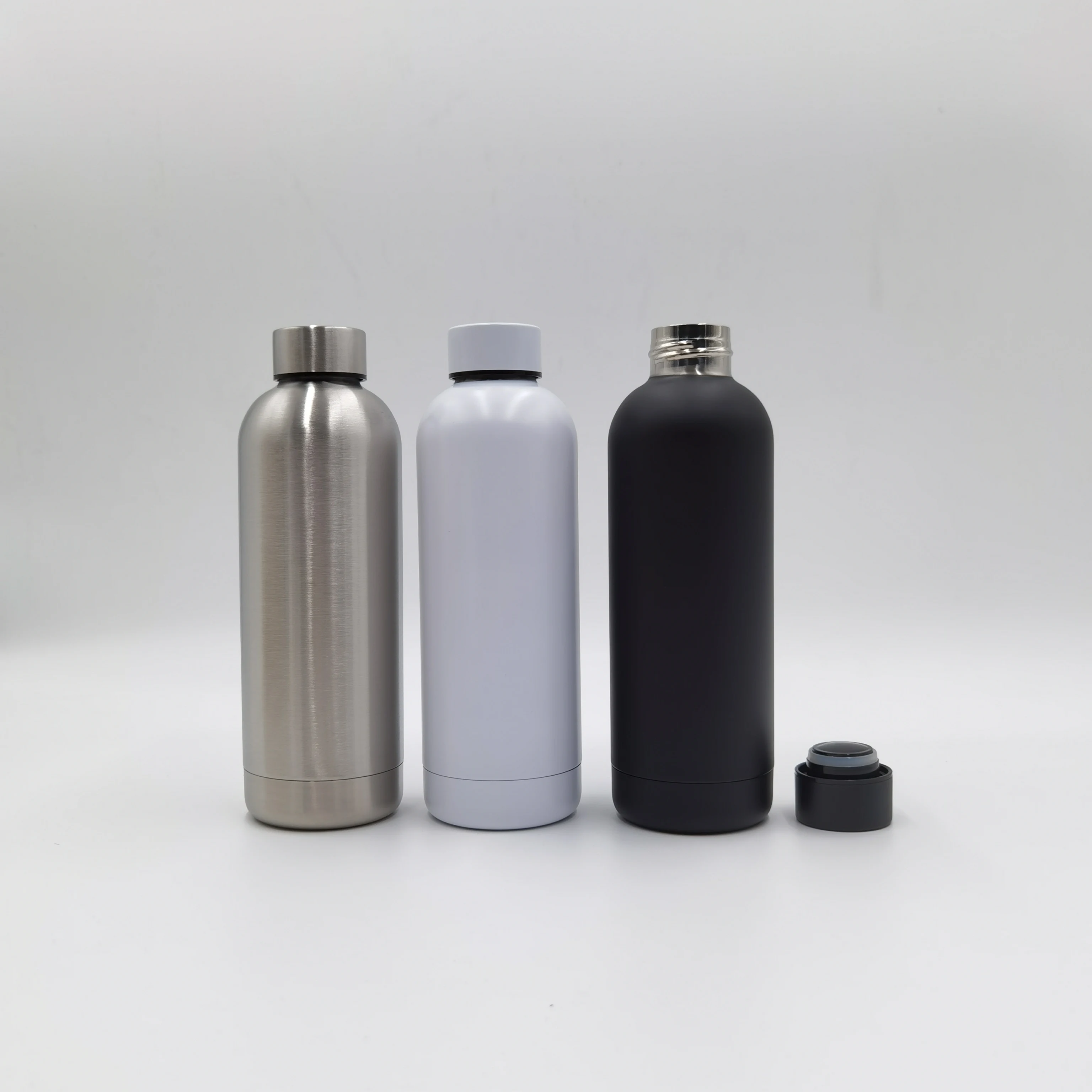 

2020 BPA Free Leak Proof 500mL Double Walled Vacuum Insulated Reusable Flask 18/8 Stainless Steel Water Bottle with lid, Customized colors acceptable