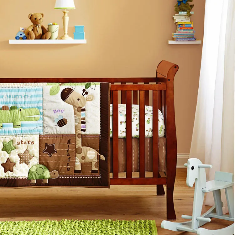 cot bumper and quilt