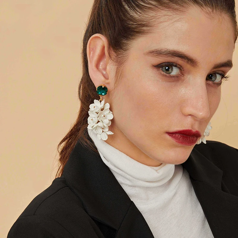 

Fashion Trendy Colorful Cute Fabric Flower Drop Earrings for Women Bride Pearl Crystal Floral Earrings (SK1051), As picture